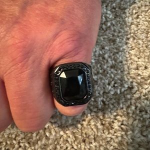 Excellent condition men’s ring